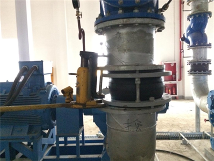汽车工厂安装法兰橡胶接头出现的问题报告 汽车工厂安装法兰橡胶接头出现的问题报告